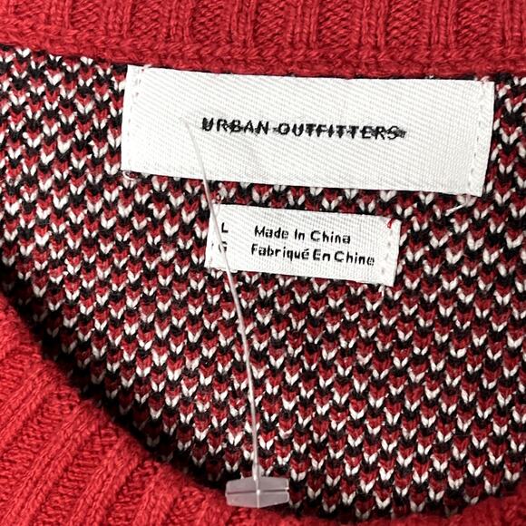 URBAN OUTFITTERS • Tartan Dog Knit Sweater • L - Picture 4 of 6
